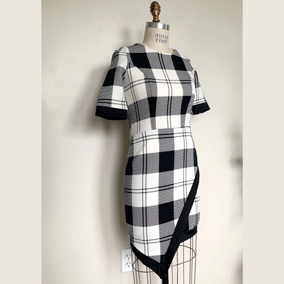 NWT Plaid Quilted Zip Up Bodycon Dress - Picture 3 of 6